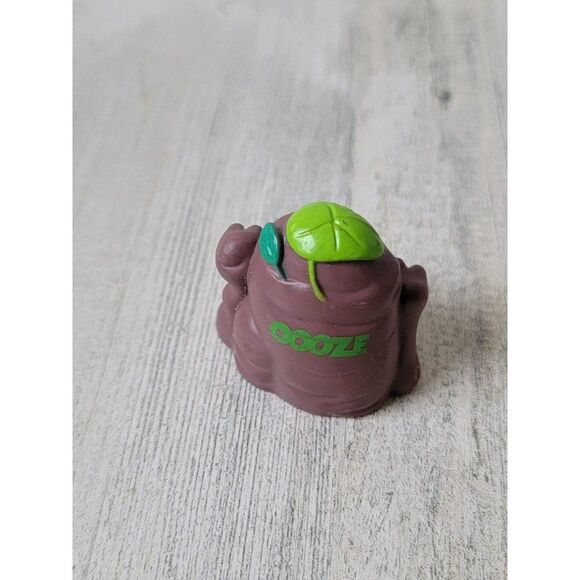 Yowie sludge trash muk garbage scary toy figure - Picture 3 of 4